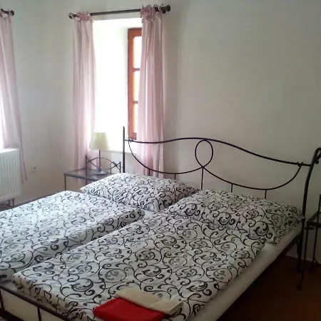 Apartment No. 42