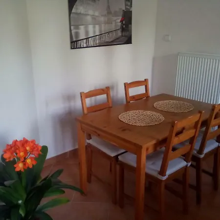 No. 42 * 罗兹伯克那瓦塔